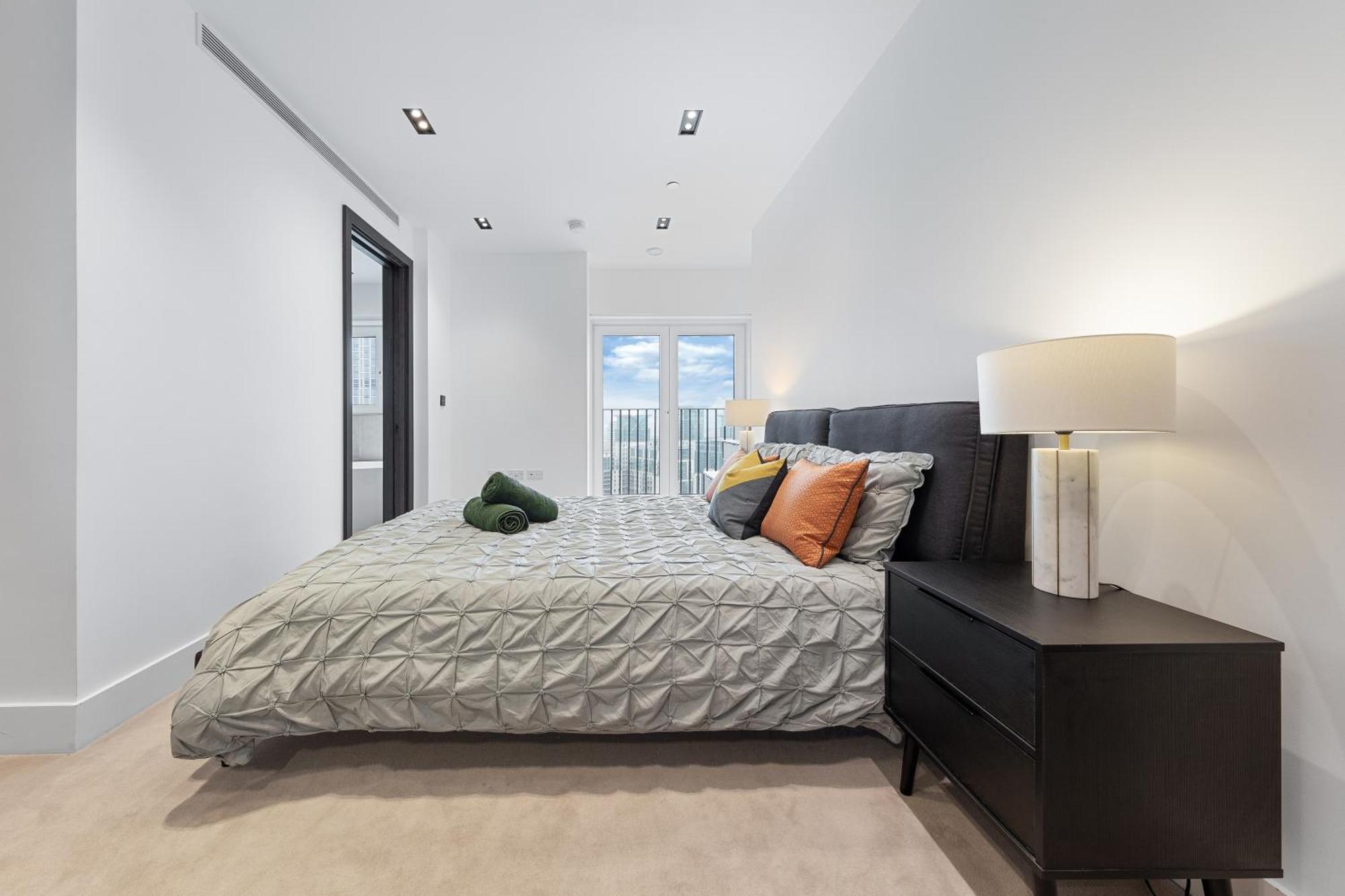 Heart Of Panoramic View 2 Bedroom Designer Luxury - Pool And Gym Access Appartamento