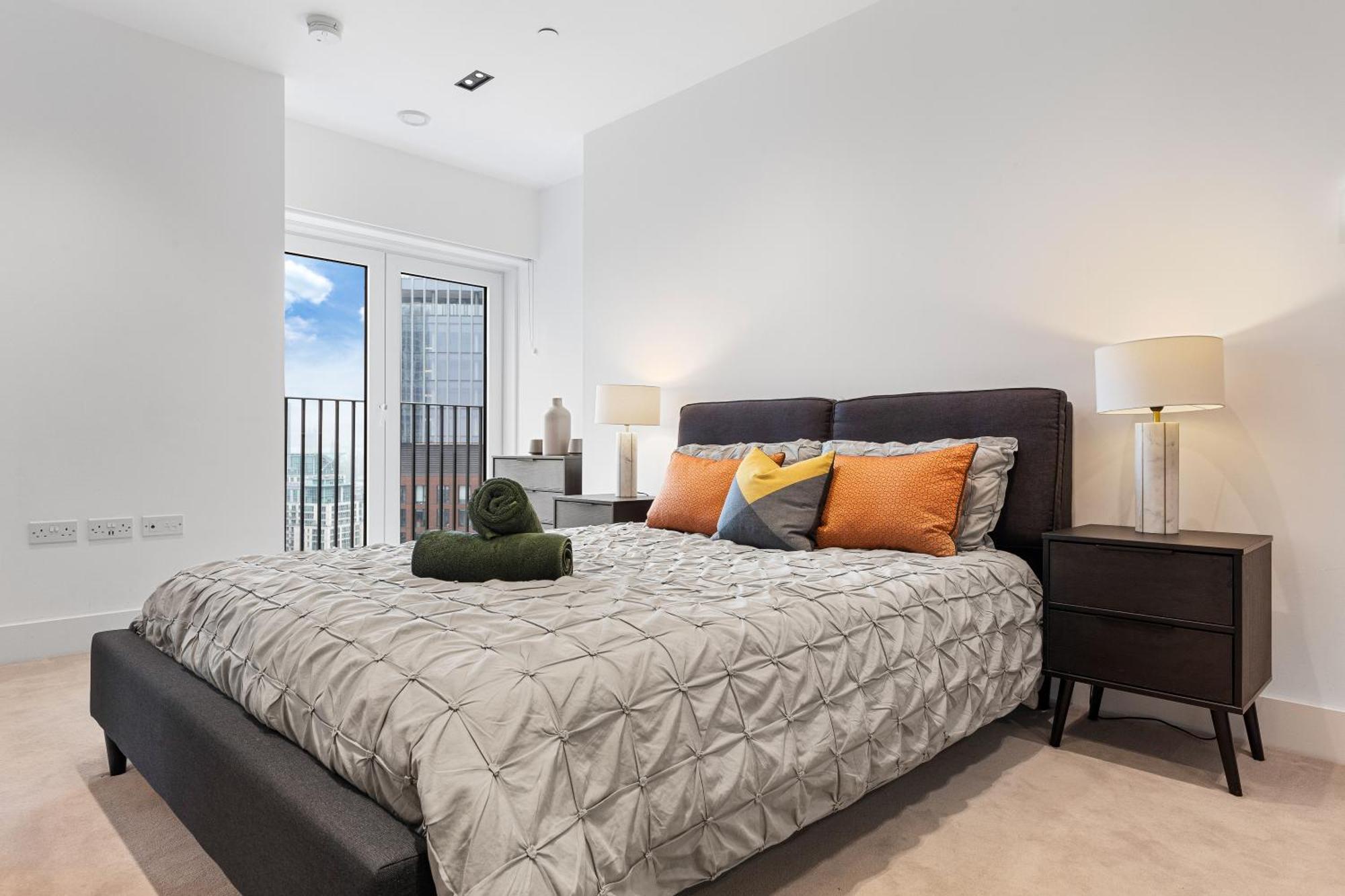 Heart Of Panoramic View 2 Bedroom Designer Luxury - Pool And Gym Access * Londra